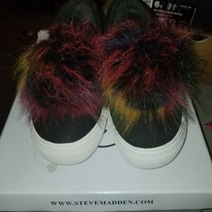 Steve Madden slip on sneakers